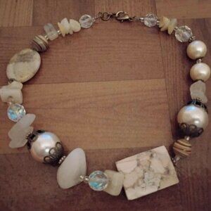 Womens Faux Pearl Beaded Necklace Adjustable 14-16"